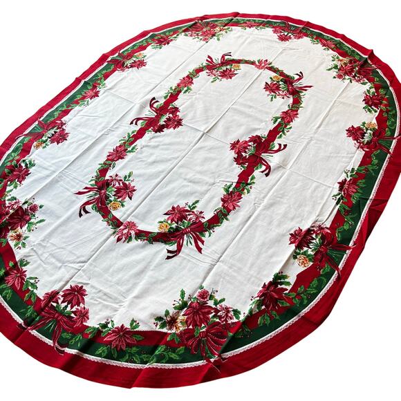 Vintage Christmas tablecloth long oval traditional red green white cotton blend - Picture 7 of 8